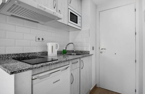 Carihuela Apartment | Carihuela Palace 417 By IVI Real Estate
