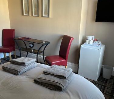 South Cliff House | Carlton House Scarborough