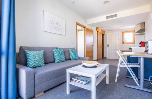Carmona House | Carmona hideaway with spectacular views