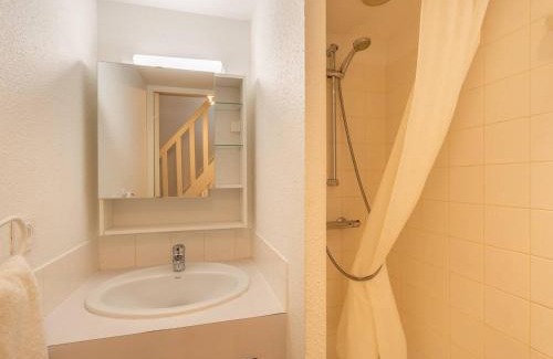 Carnac Apartment | Carnac : Duplex 2 pièces, 200m plage, terrasse sud, parking, animal accepté - FR-1-477-116