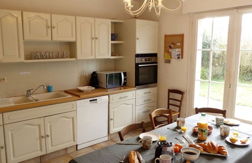 Carnac House | Carnac - Large, comfortable holiday home