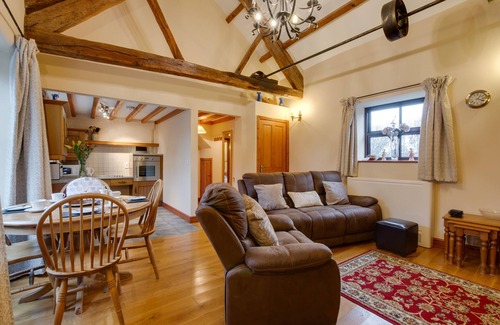 Llanrwst House | Carnedd Llywelyn - Two Bedroom House, Sleeps 5