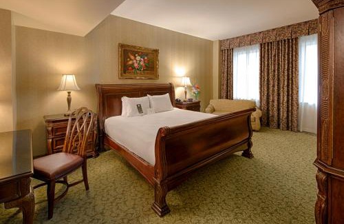 Johnson City Hotel | Carnegie Hotel & Spa