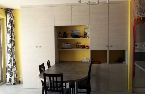 Carnon-Plage Apartment | Carnon Centre. Very nice apartment 50 m2 +terrace 25m2, sea and garden view