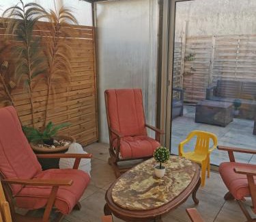 Carnon-Plage Villa | Carnon-Plage, Beach House