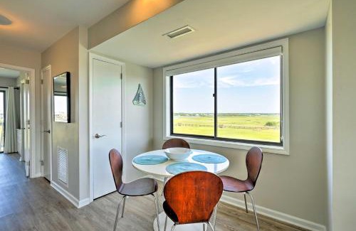 North Carolina Coast Apartment | Carolina Beach Home with Views and Pool Access!