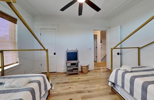 Wilmington Beach House | Carolina Bougie