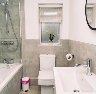 Colchester Apartment | Caroline Court - 1 Bedroom Apartment