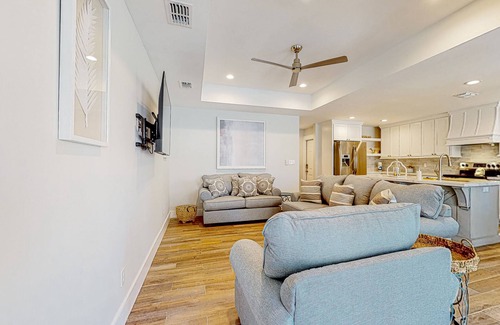 South Padre Island House | Carolyn's Beach House Bliss | Duplex in South Padre Island