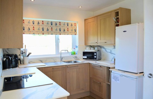 Newport Cottage | Carreg Coetan Cottage, Newport