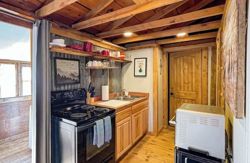 Ruidoso Cabin | Carter`s Charm Cabin