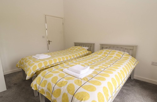 Llanbedrgoch Cottage | CARTREFLE FACH, luxury holiday cottage, with open fire in Pentraeth