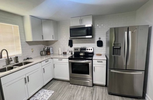 Carver City - Lincoln Gardens House | Carver City House of Tampa, FL.