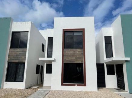 Puerto Juarez House | Casa ÁAKs