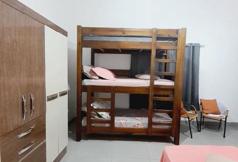 Batistao House | CASA - 7 quartos - 10 vagas de garagem