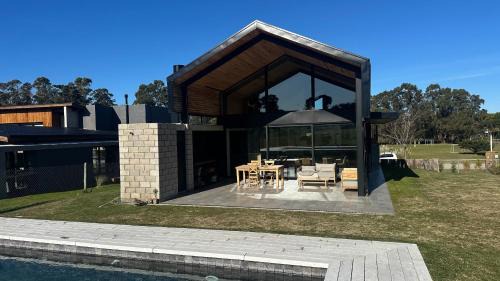 Colonia Chapadmalal House | Casa Agustina - Casa En Barrio Privado San Benito, Chapadmalal Para 6 PAX Con Pileta - Hola Sur