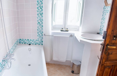 Pinos del Valle Bed & Breakfast | Casa Aire de Lecrin
