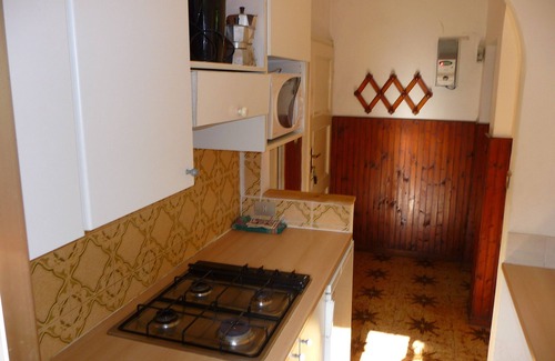 Menaggio Apartment | Casa al Ponte apartment with private garden, Wifi Internet!
