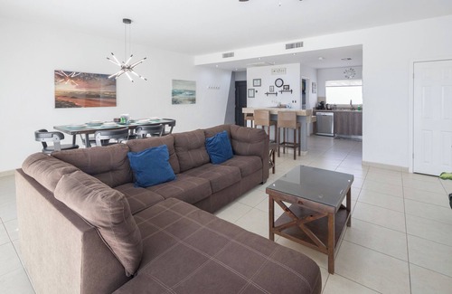 Las Conchas Condo | Casa Alexiu N104! An exquisite top floor ocean view residence in Puerto Peñasco!