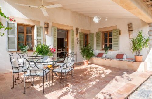 Soller House | Casa Amber