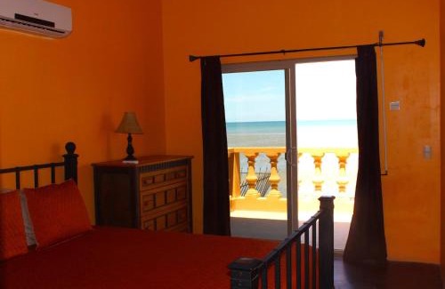 Max House | Casa Arco Iris