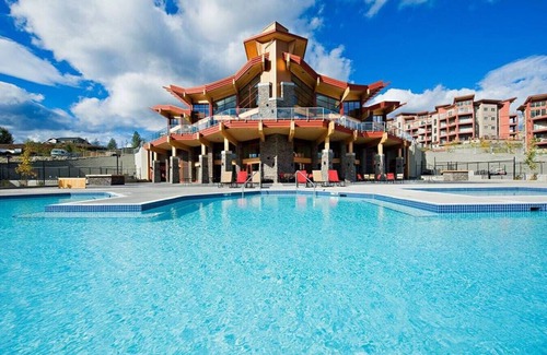 Central Okanagan Condo | Casa Azul! Copper Sky Unit 306