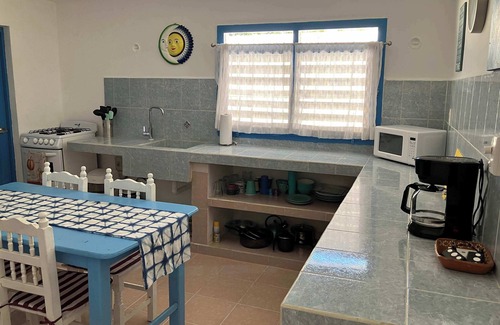 Chelem House | Casa Azul Summary: Su