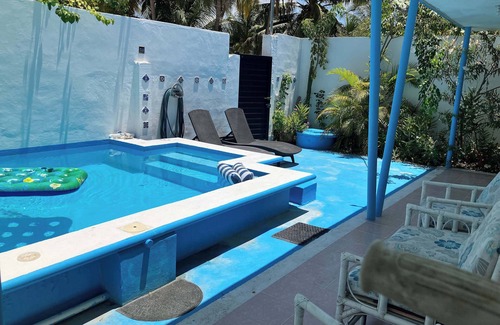 Chelem House | Casa Azul Summary: Su