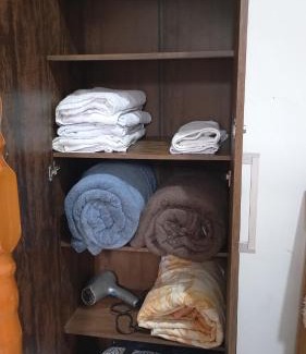 Corumba House | Casa B Central Simples e confortável