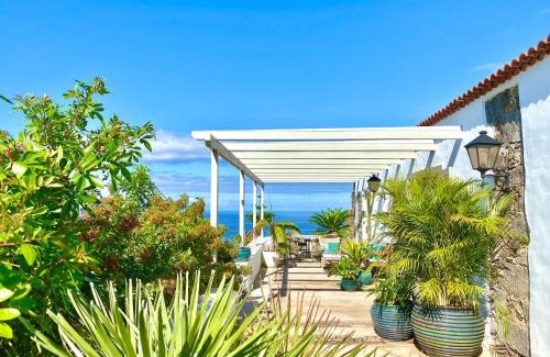 La Orotava House | Casa Badana, Exclusiva Casa Privada con Piscina y Vistas al Mar