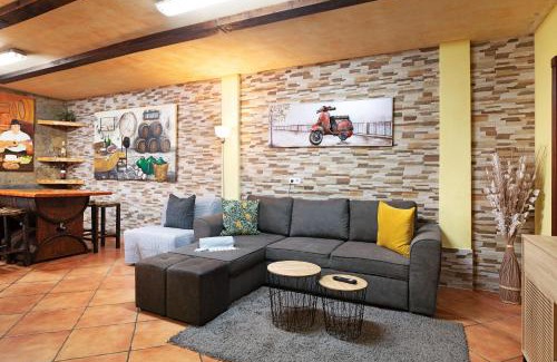 Yaiza House | Casa Barriguita