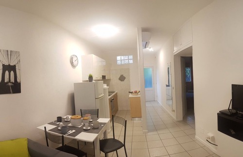 Buon Pastore-Sant'Agnese-San Damaso Apartment | Casa Bebe - adjacency Polyclinic and University