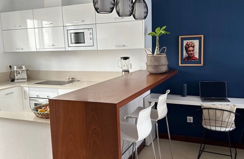 Puerto Calero Ski Chalet | Casa Bleu : 2 floors ,2 bedrooms ,equipped kitchen ,balcony ,terrace and grill