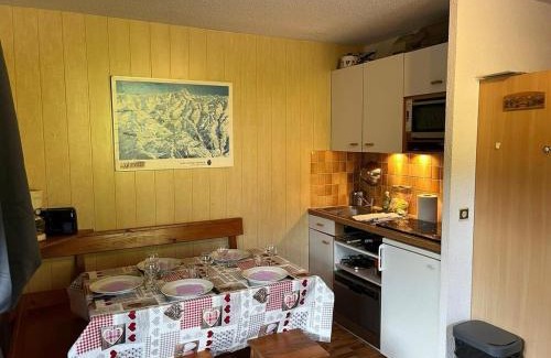 Molines-en-Queyras Apartment | CASA-Bois de Pisan at the foot of the slopes