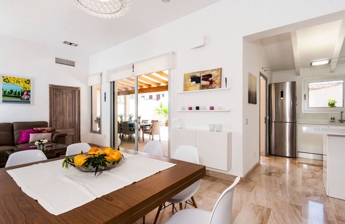 Ariany House | Casa Bouganvilla - Luxurious village house - infinity pool