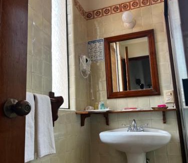 Tepoztlan Hotel | Casa Bugambilia, Un Pequeño Hotel en Tepoztlán