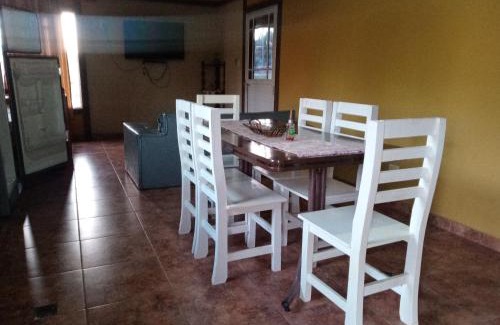 Federacion House | casa cabaña juanita