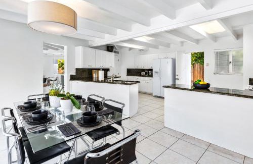 Deep Well Ranch Villa | Casa Cactus by ACME House Company