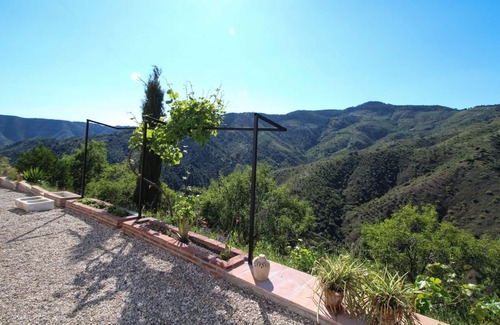 Malaga-Este Cottage | CASA CACTUS in the heart of the Montes de Málaga