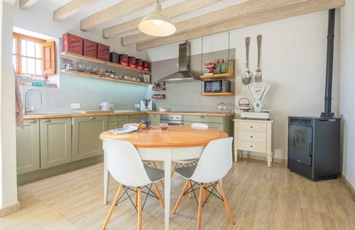 Selva Villa | Casa Caimari - stylish 3BR townhouse in the heart of Caimari, AC, Private Pool