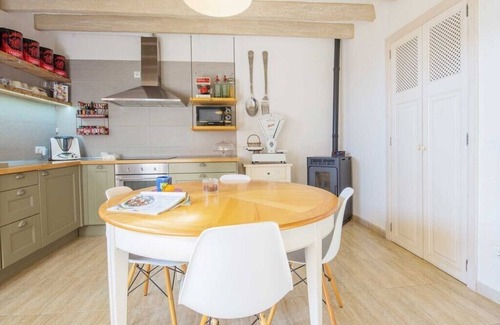 Selva Villa | Casa Caimari - stylish 3BR townhouse in the heart of Caimari, AC, Private Pool