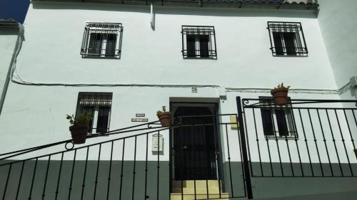Olvera House | Casa Cal y Sol