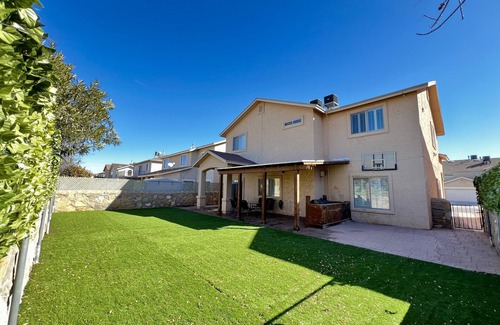 Biggs Field House | Casa calida of the 915