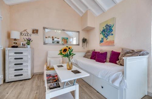 Ojen House | Casa Camelia