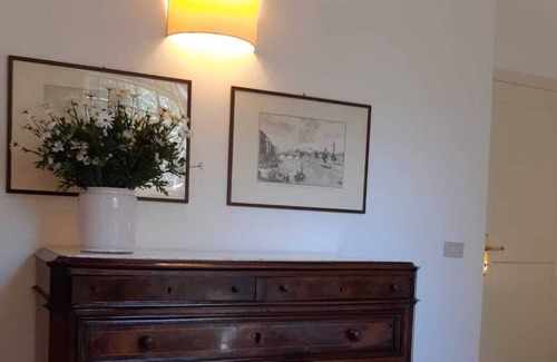 Calci House | Casa Caminetto - Agriturismo Rosselmini Historic home in Tuscany