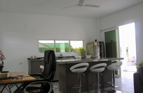 Ricaurte House | Casa Campestre Californiana Moder