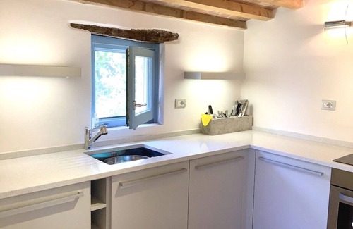 Monsampietro Morico House | Casa Cappella, Sleeps 2 (1 Bedroom)