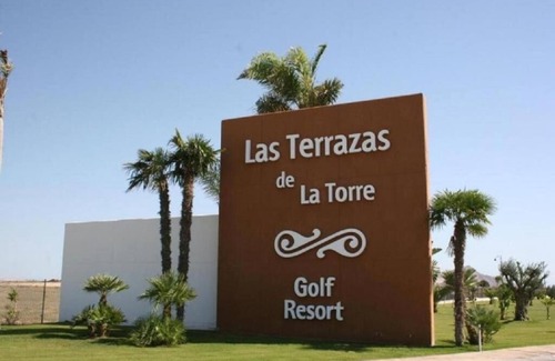 Torre-Pacheco Apartment | Casa Carlitos, 2-bed apartment with large terrace overlooking golf views