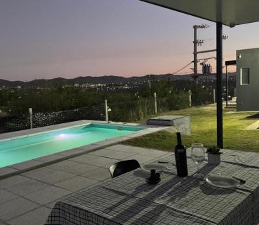 Comuna Estancia Vieja House | Casa Carlos Paz, 6 personas