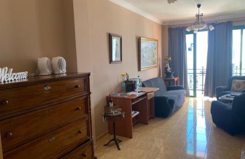 Moya Apartment | Casa Carmelito